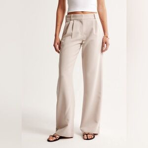 NWOT A&F Sloan Low Rise Tailored Pants